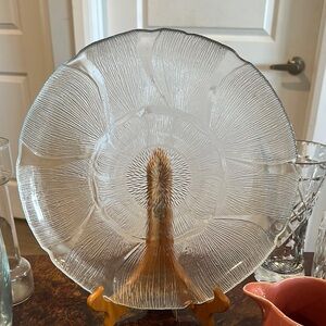 Vintage Arcoroc France Fleur plate / serving platter 13 inch diameter